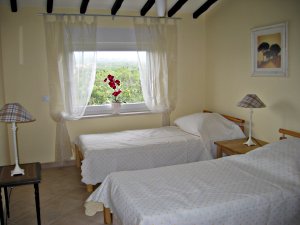 Schlafzimmer 2